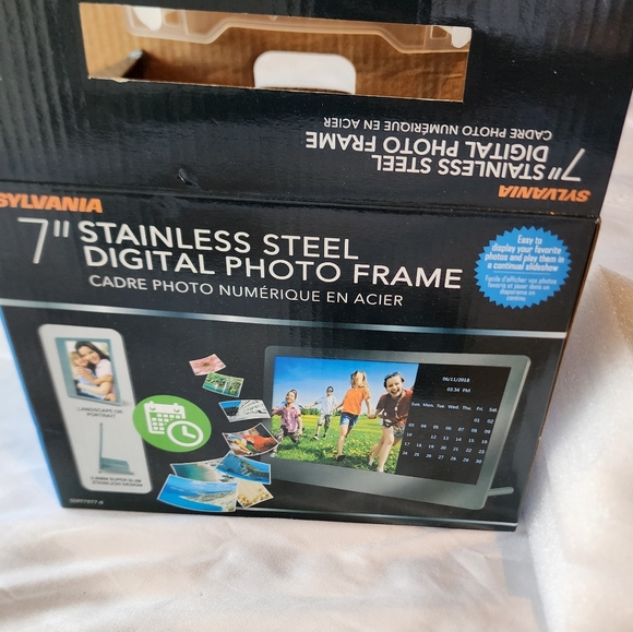 Sylvania 7" digital photo frame. - Picture 3 of 5